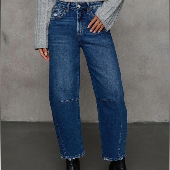 VICI Evangelina Barrel Jeans - Picture 8 of 9